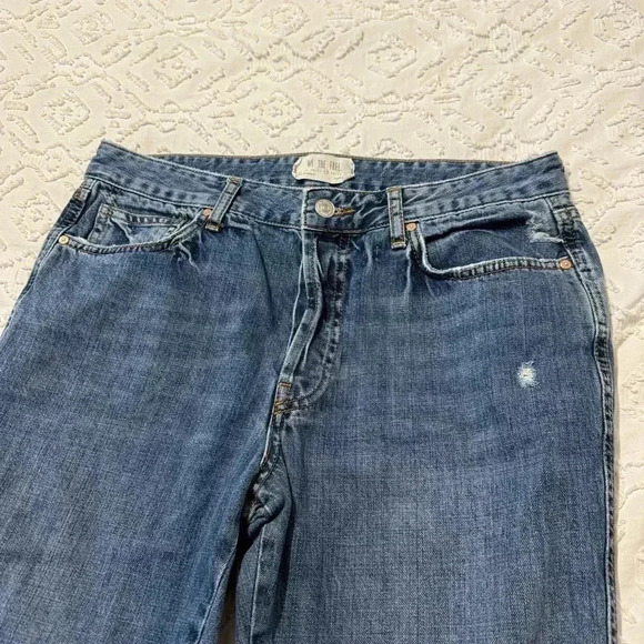 We The Free Women’s Frayed Hem Button Fly Denim Jeans Size 28 Size 6 - Picture 4 of 13